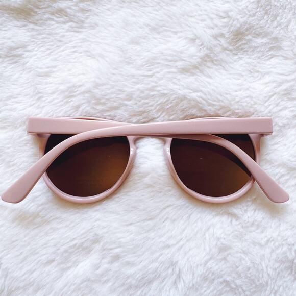 Paige Pink Round Sunglasses - Picture 12 of 12